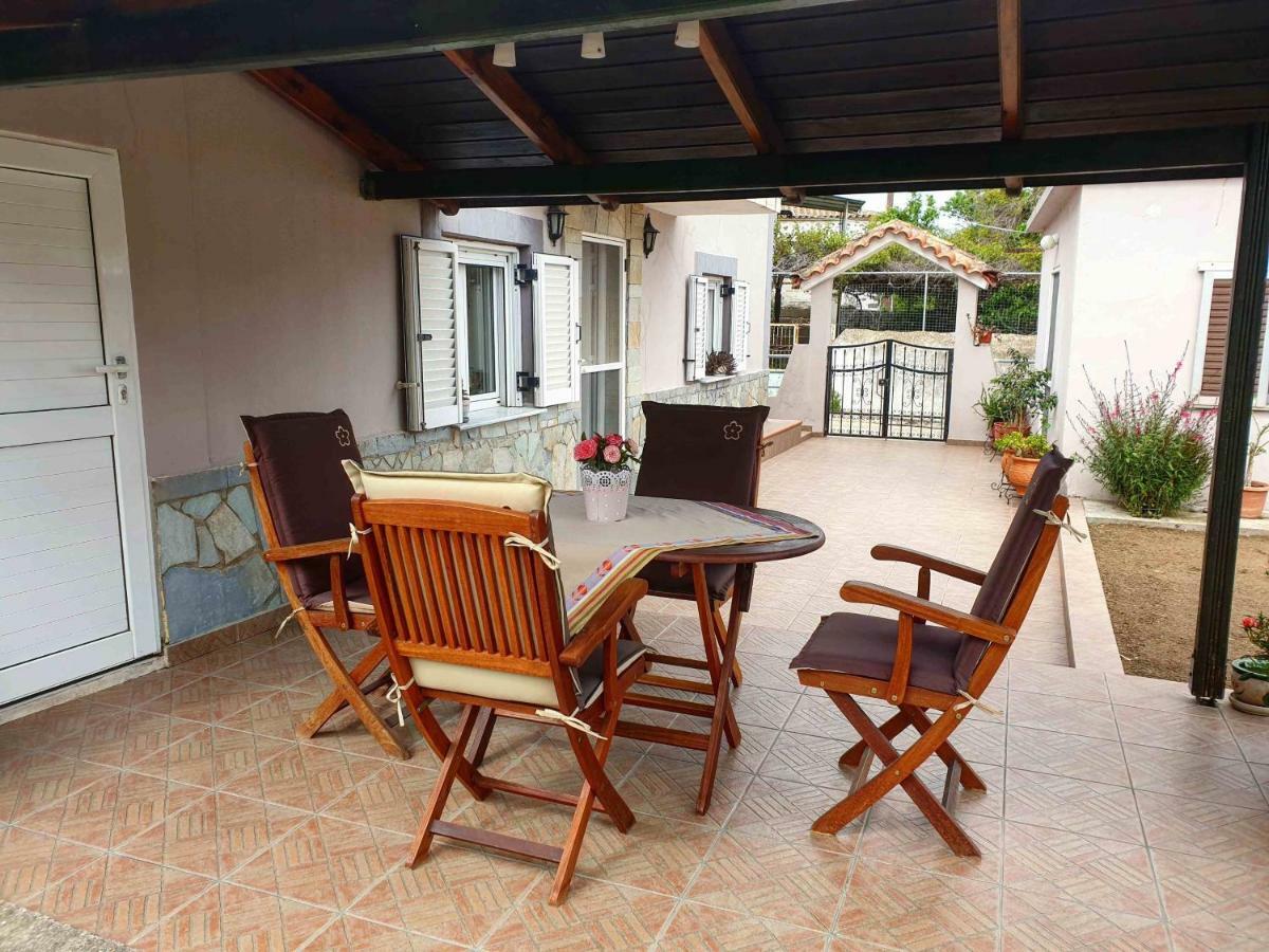 Repanidi Apartment D / Ρεπανίδι Διαμέρισμα Δ Repanidhion Exterior photo